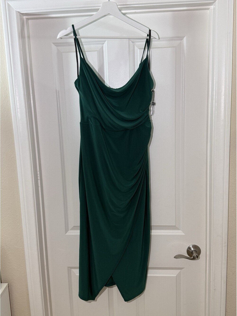Laundry by Shelli Segal Size 10 Emerald Green Cowl Neck Formal Maxi Dress